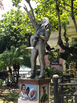 Jamaica in 24 Hours: An island adventure in a day - A statue of a man - Statue