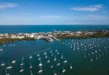 a large body of water filled with lots of boats