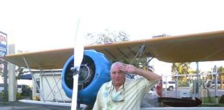 #RIP: Peter Anderson - A man standing in front of a plane - Aviation