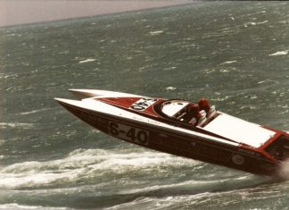 #See: The roots of the boat races - A small boat in a body of water - Offshore powerboat racing