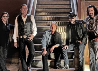 Grand Funk Railroad comes to Keystock next Saturday - Max Carl, Don Brewer, Mel Schacher, Bruce Kulick posing for the camera - Don Brewer