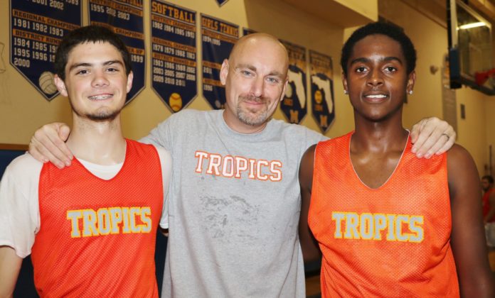 Florida Tropics are beating the heat - A group of people posing for the camera - T-shirt