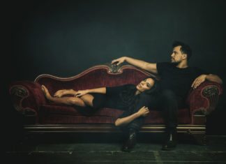 Key West Splashdown: Johnnyswim - A person sitting on a bench - Amanda Sudano