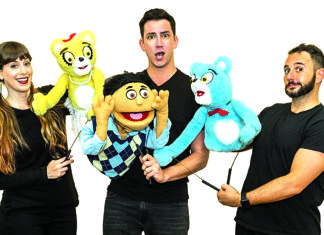 ‘Avenue Q’ at the Waterfront Theater - Susannah Wells et al. posing for the camera - Human behavior