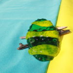 GOOD EGGS: Art Studio decorates the season - A glass of water on a table - Tree frog