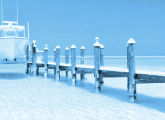Grandfather dock – Village to discuss registration - A bridge over a body of water - Ocean Reef Yacht Club & Resort