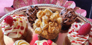 Batter Up! Cupcakery opens on Key Colony Beach - A plate of food on a table - Cupcake