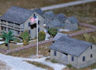 STAR-SPANGLED BANNERS - A house covered in snow - Scale Models