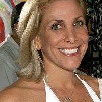 A person smiling for the camera - Hair