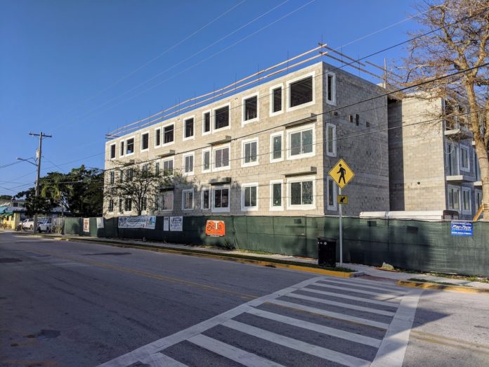A.H. Monroe builds 47 affordable apartments in Key West - A large building in the middle of the street - House
