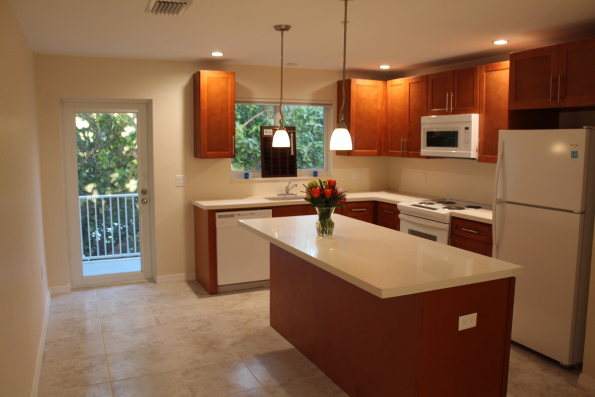 CONDOS ON WINDLEY KEY FAMILIES