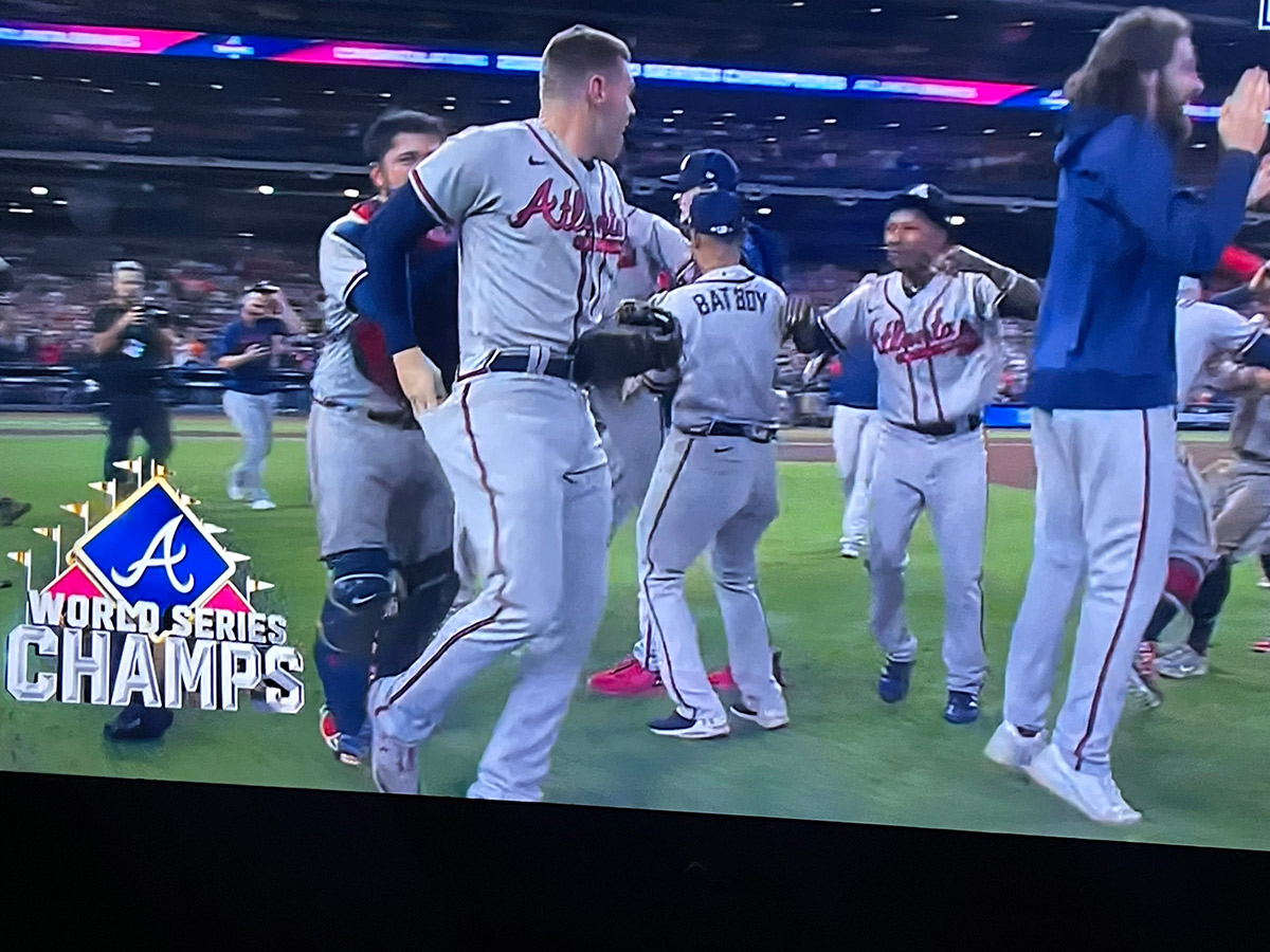 Braves win first World Series since 1995, downing Astros in Game 6