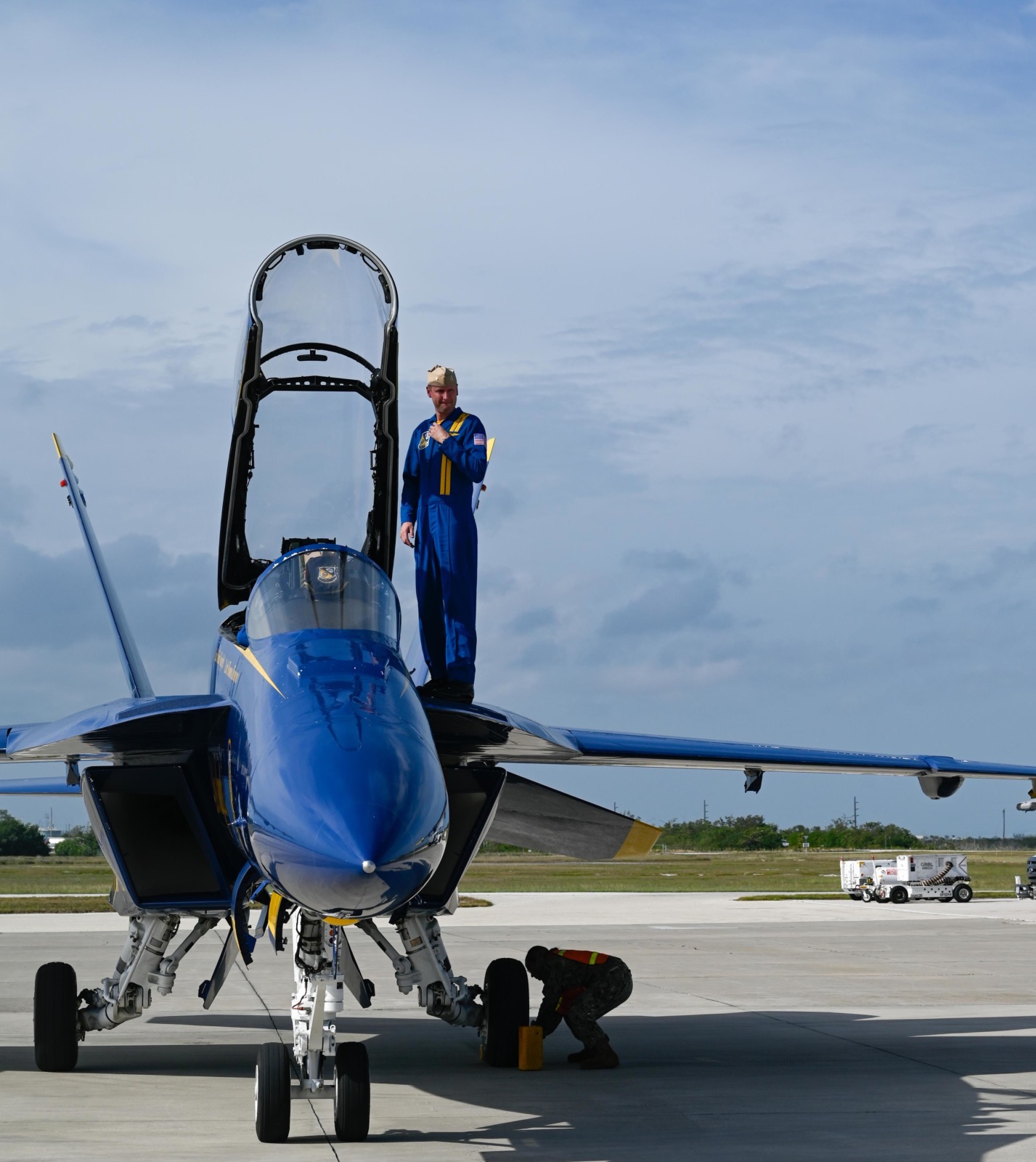 Meet the first female fighter pilot on Blue Angels Demonstration Team 