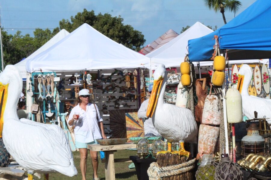 FLEA MARKET FACTS INSIDER INFORMATION TO HELP YOU NAVIGATE THE EVENT