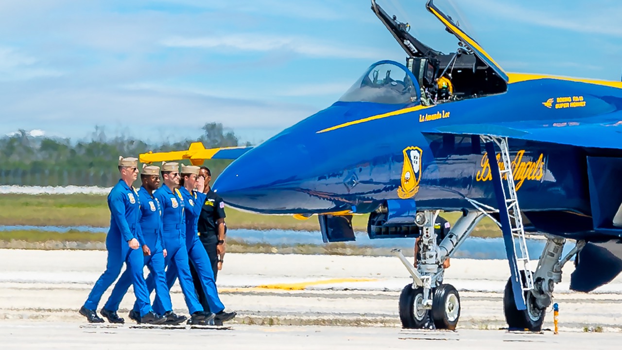 IN PICTURES: CHECK OUT THESE SHOTS FROM THE BLUE ANGELS' AIR SHOW