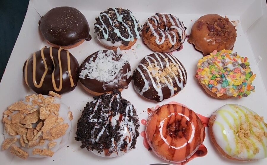 FLORIDA KEYS EATS SANDBAR DONUTS IN THE ‘LIMELIGHT’