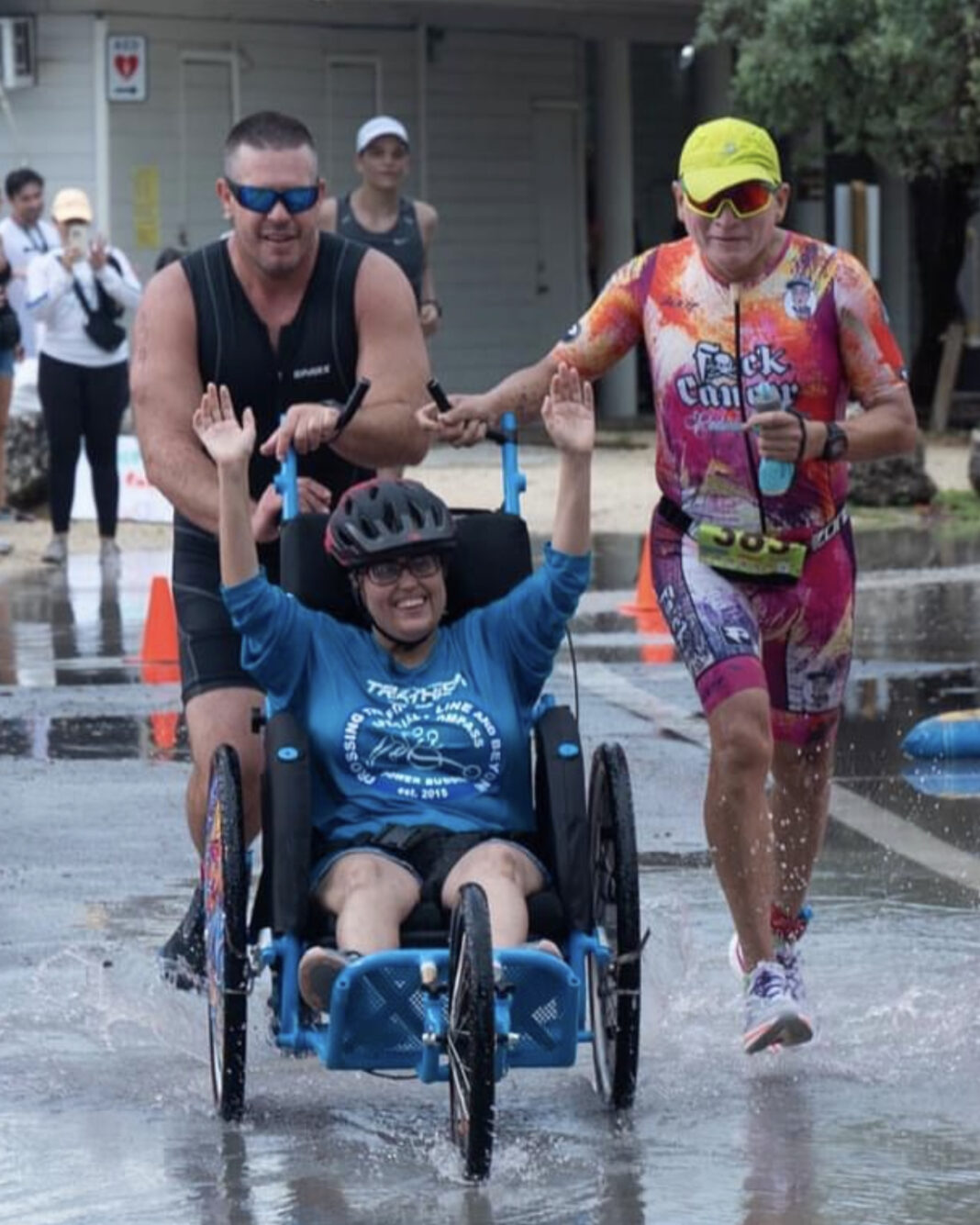 11 DISABLED ATHLETES SUCCESSFULLY TACKLE KEY LARGO TRIATHLON