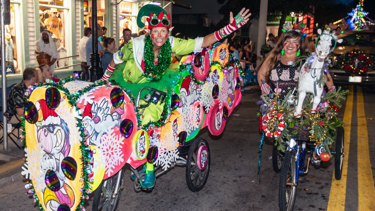 HOLIDAY SPIRIT FILLS KEY WEST’S HOMETOWN PARADE