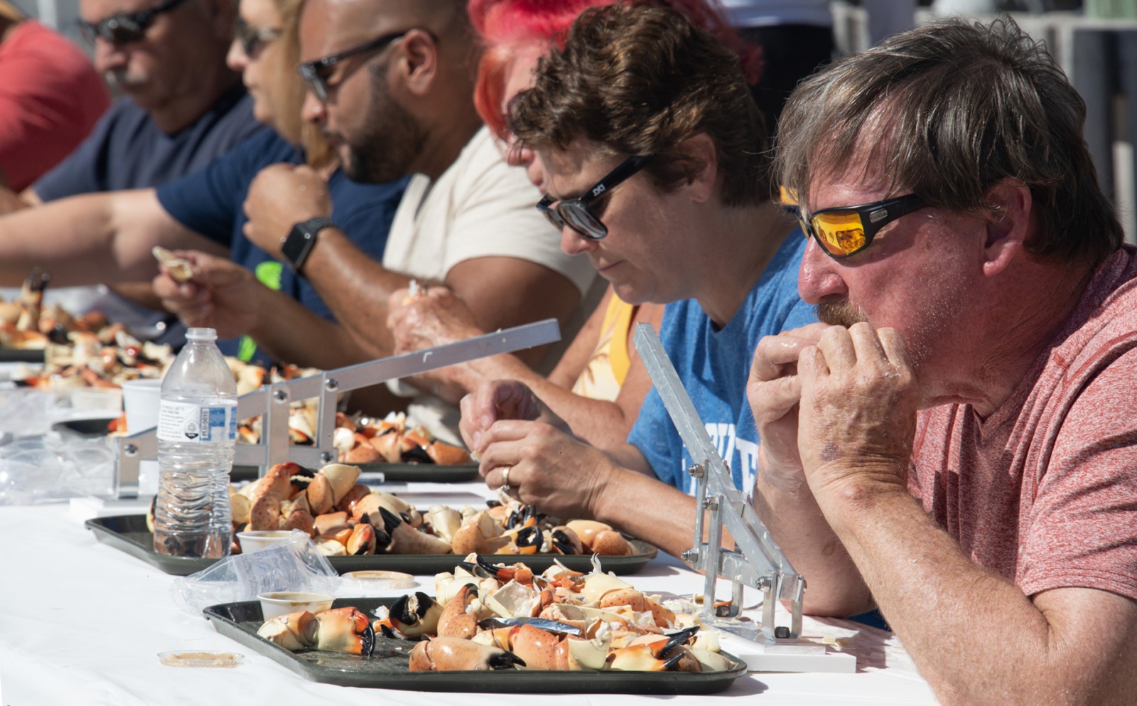 CONTEST FOR KEYS’ FASTEST STONE CRAB CLAW EATERS SET FOR NOV. 2