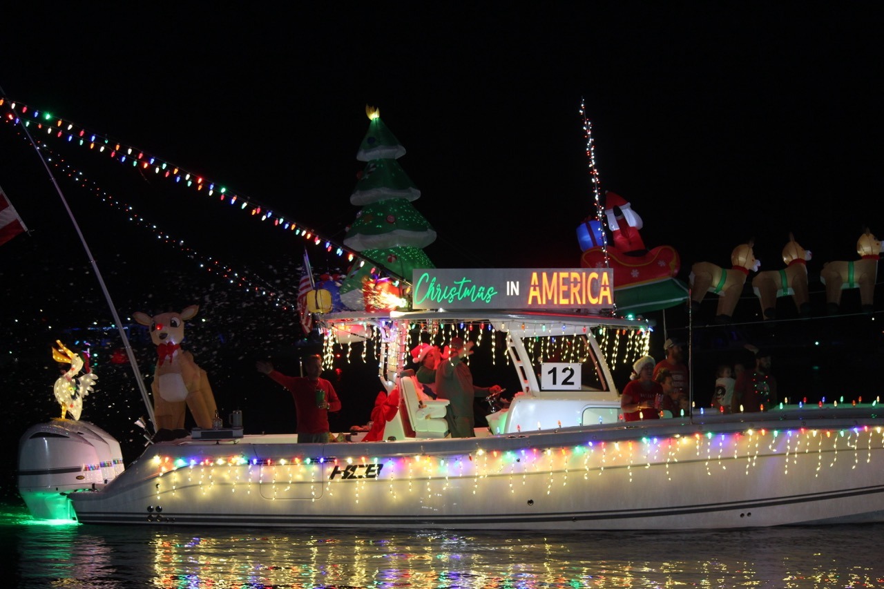 LIGHTED BOATS & FIREWORKS TAKE TO KEY LARGO’S BLACKWATER SOUND ON DEC. 14