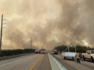 WILDFIRE BATTLE CONTINUES IN SOUTH MIAMI-DADE; ONLY 30% OF THE BLAZE IS CONTAINED