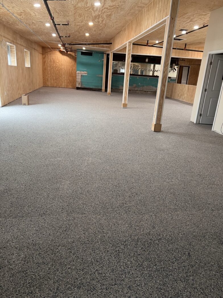 an empty room with no people in it