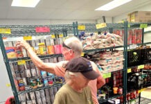 FLORIDA KEYS FOOD PANTRIES SEE SURGE AS PEOPLE STRUGGLE