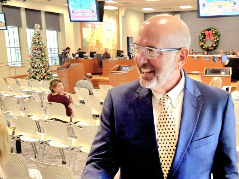 KEY WEST LAWMAKERS APPOINT FORMER CITY MANAGER GREG VELIZ AS INTERIM COMMISSIONER