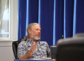 ISLAMORADA CHARTER REVIEW COMMITTEE RECOMMENDS COUNCIL PAY BUMP