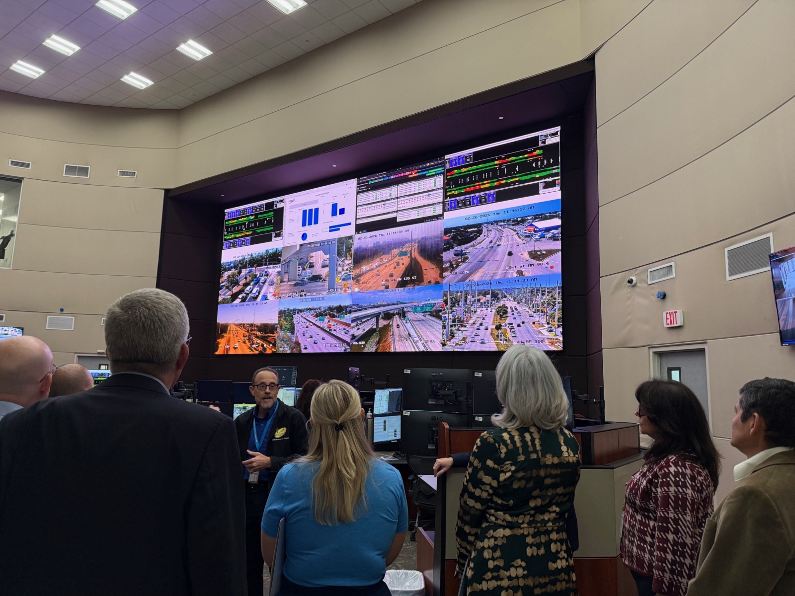 MOVING CARS IN THE FLORIDA KEYS: COUNTY VIEWS HOW FDOT MANAGES THE TRAFFIC & CONGESTION