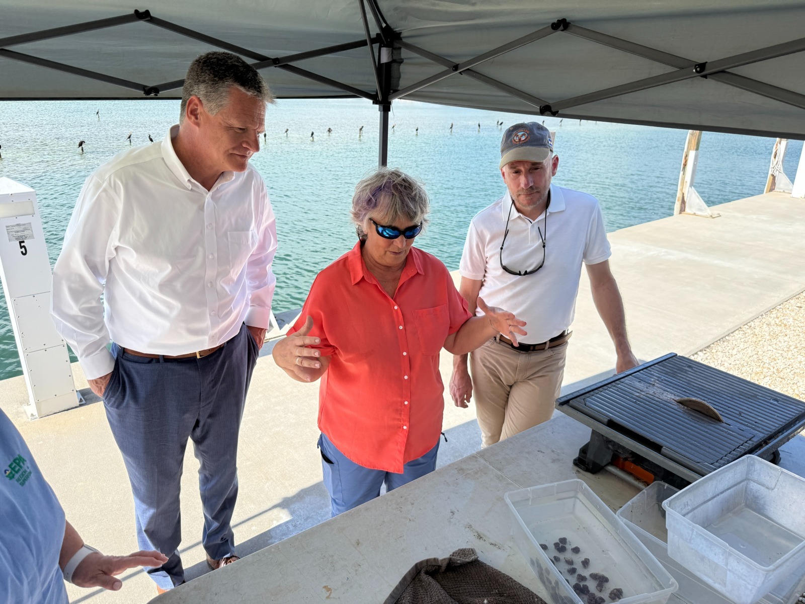 KML HOSTS VISITS WITH FWC RESEARCH INSTITUTE DIRECTOR, EPA TEAM