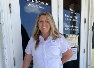 UPPER KEYS NEIGHBOR OF THE WEEK: ANNIE ONSGARD