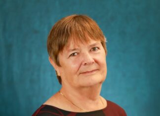 ISLAMORADA VILLAGE COUNCILWOMAN GILLIS FILES FOR REELECTION