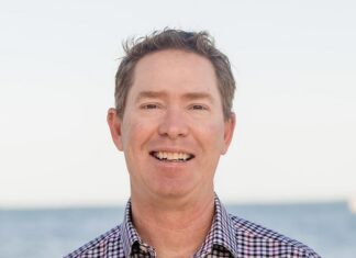 ISLAMORADA COUNCILMAN STEVE FRIEDMAN FILES FOR REELECTION